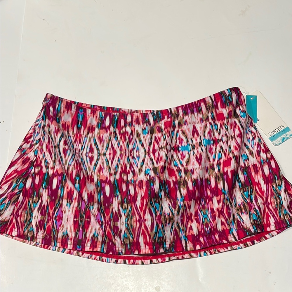 🎉Sunsets NWT Women's Multicolor brown Aztec boho swim Skort bottom veranda